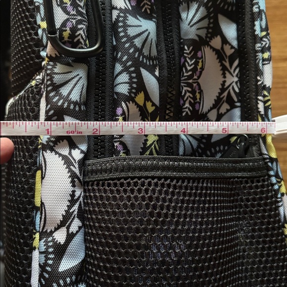 Vera Bradley “Plaza Medallion” Grand XL Backpack - Picture 14 of 16